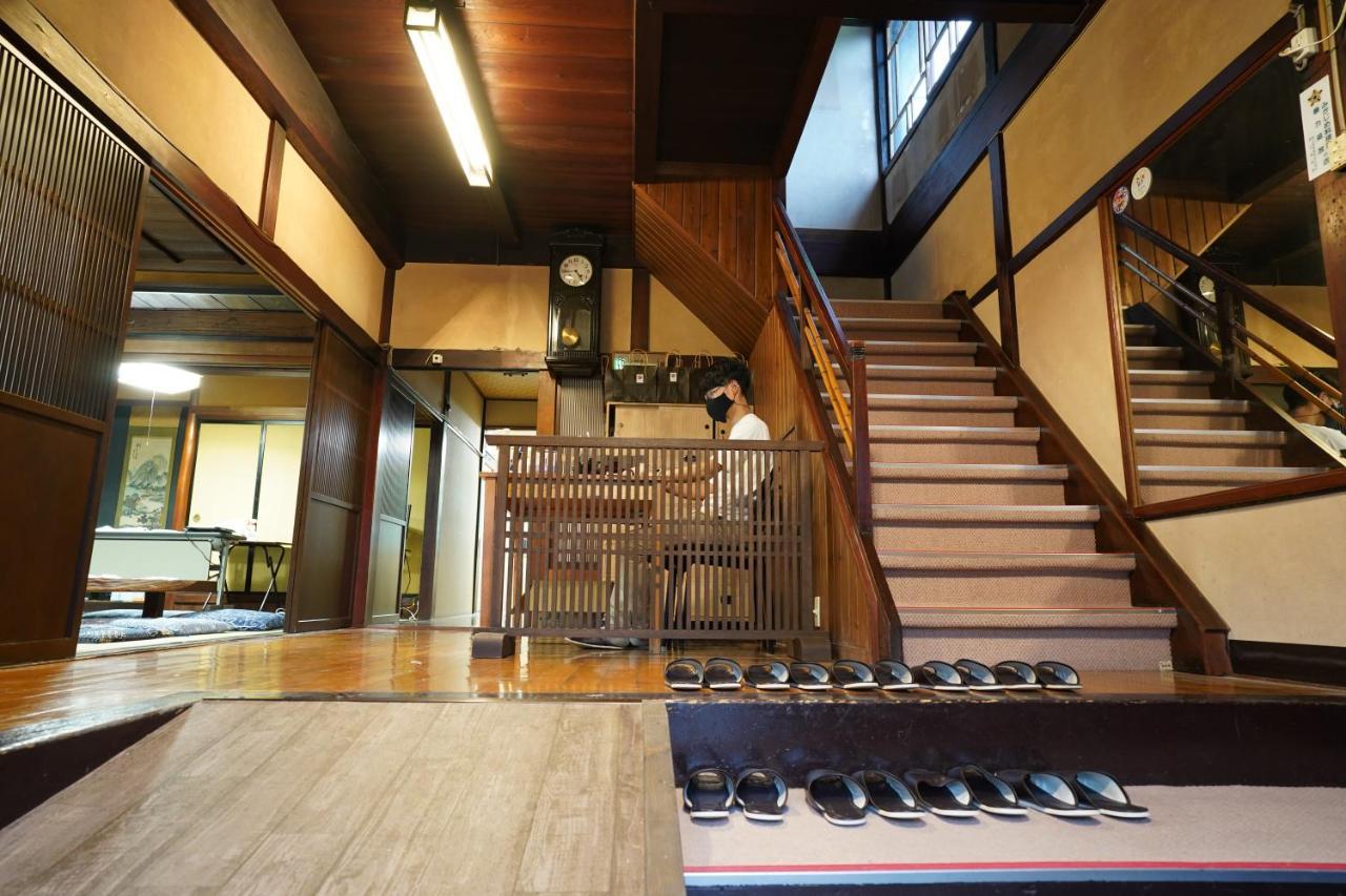 Hostel Murasaki Ryokan Takayama  Dış mekan fotoğraf
