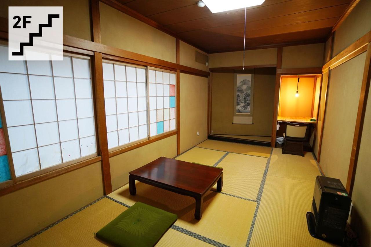 Hostel Murasaki Ryokan Takayama  Dış mekan fotoğraf