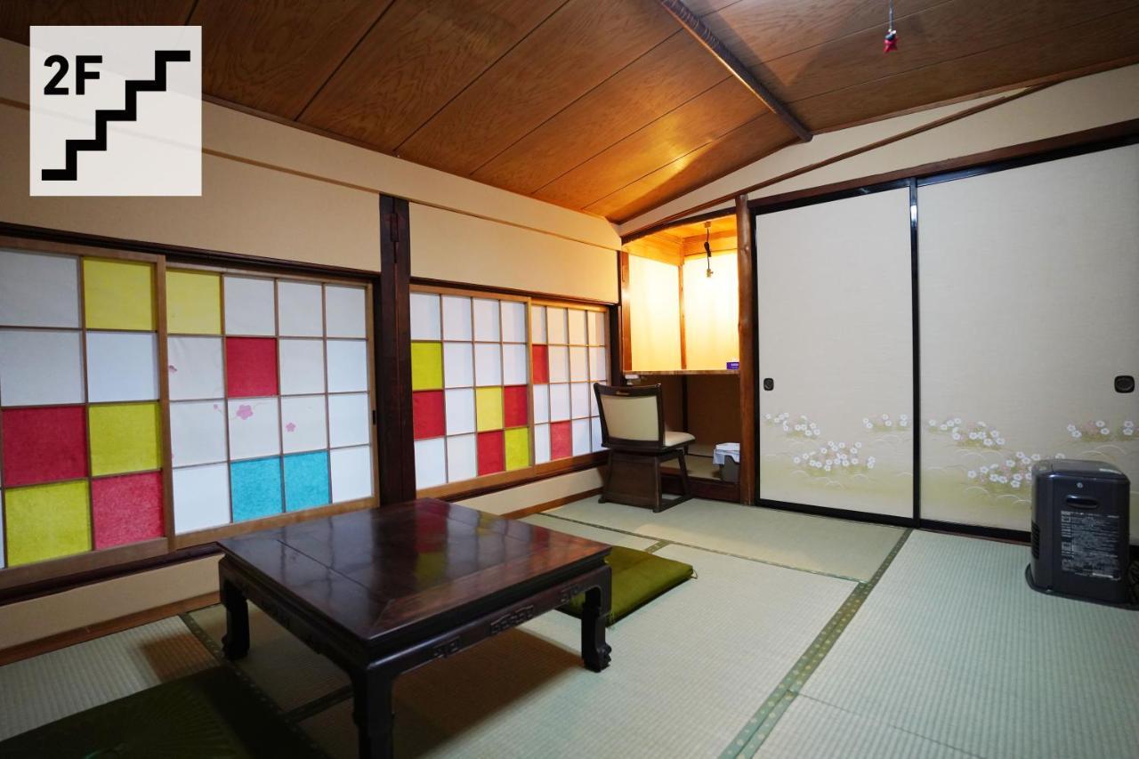 Hostel Murasaki Ryokan Takayama  Dış mekan fotoğraf