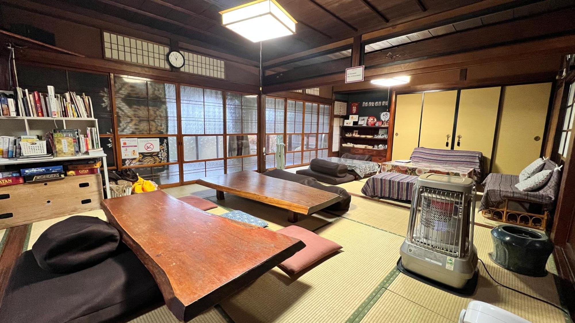 Hostel Murasaki Ryokan Takayama  Dış mekan fotoğraf