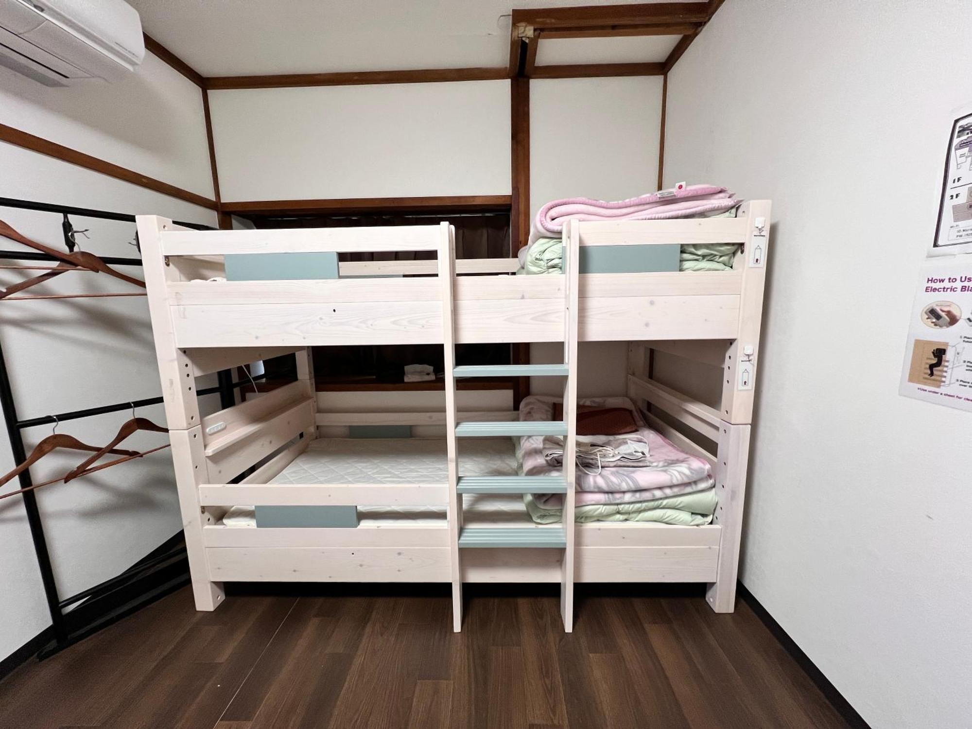 Hostel Murasaki Ryokan Takayama  Dış mekan fotoğraf